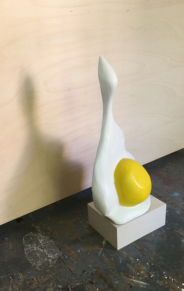 skulptur für eine ecke